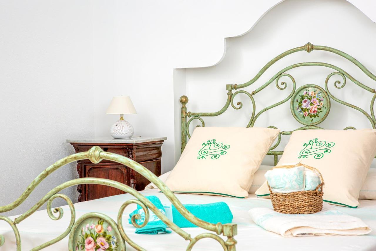 Vincent House Hotel Santa Teresa Gallura Ngoại thất bức ảnh