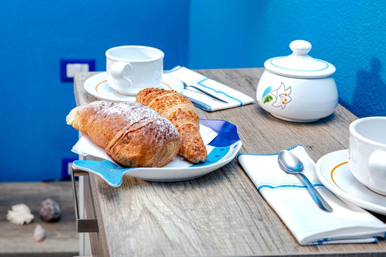 Vincent House Hotel Santa Teresa Gallura Ngoại thất bức ảnh