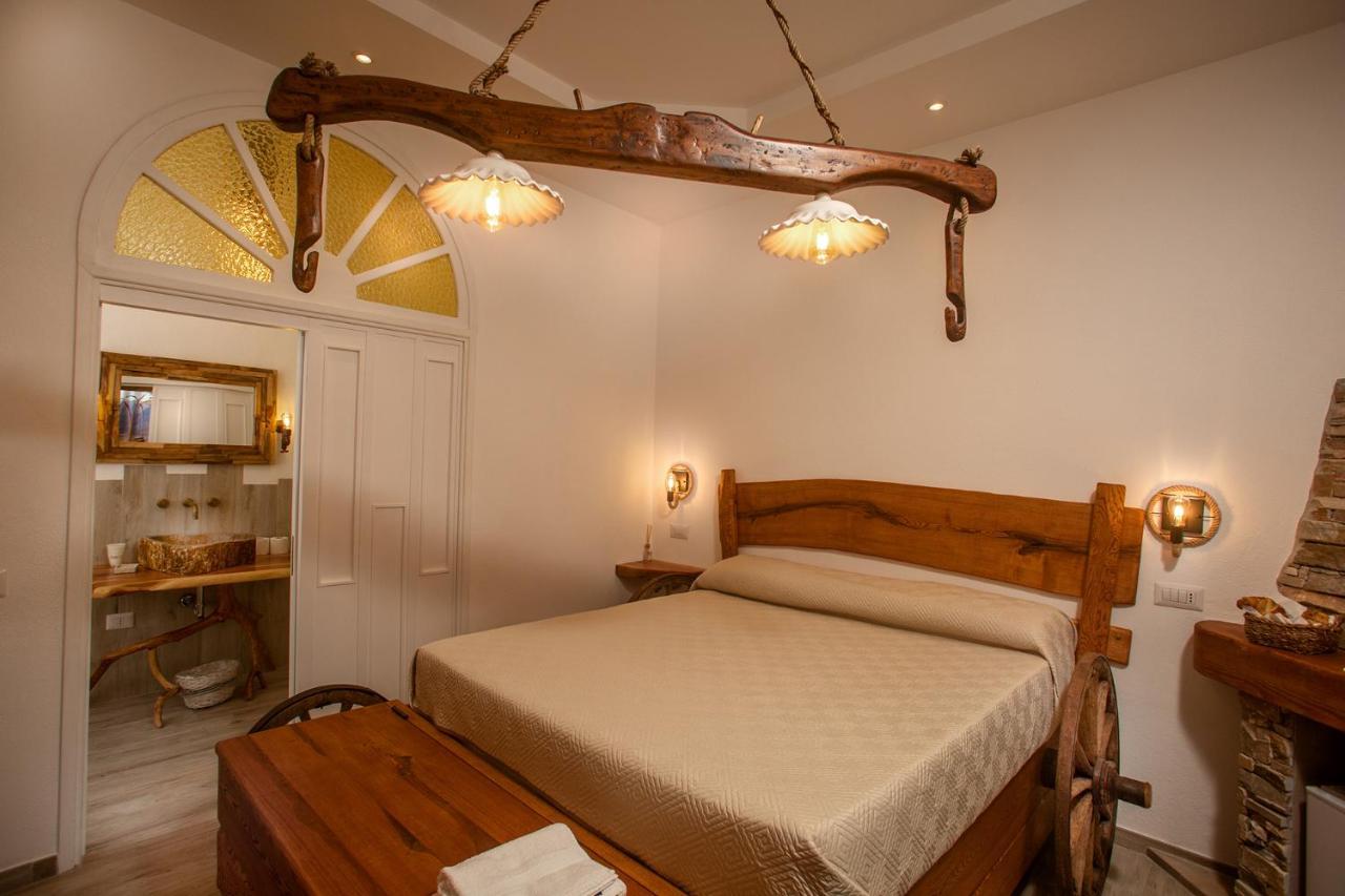 Vincent House Hotel Santa Teresa Gallura Ngoại thất bức ảnh